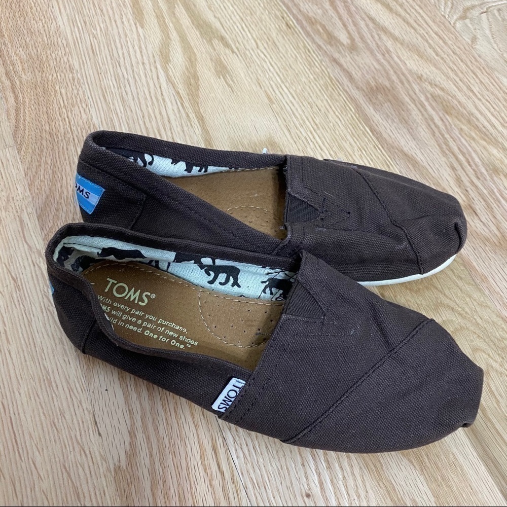 Toms Brown Canvas Shoes Sz 5 Women’s Loafers